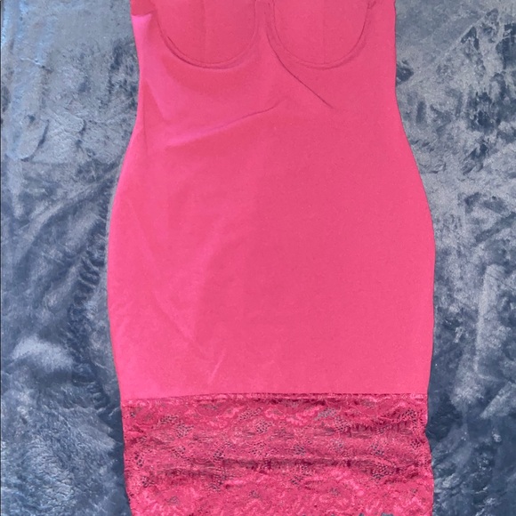 Dress - Picture 3 of 6